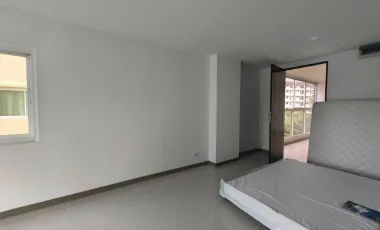 For sale 2 bedrooms condo in North Pattaya, Pattaya