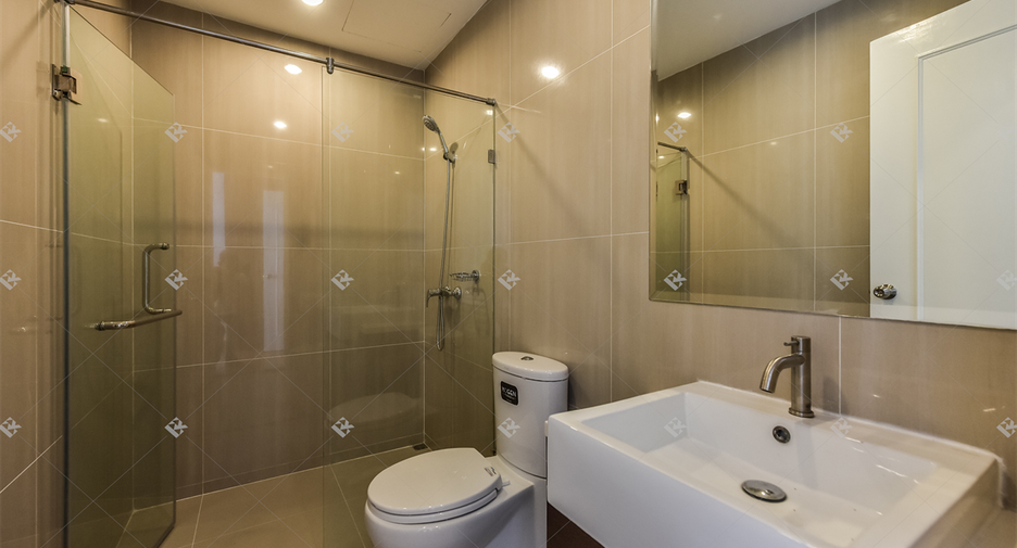 Condo en alquiler de 5 habitaciones en Watthana, Bangkok