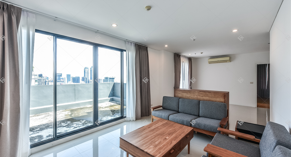 Condo en alquiler de 5 habitaciones en Watthana, Bangkok