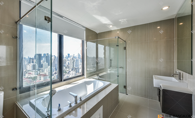 For rent 5 bedrooms condo in Watthana, Bangkok