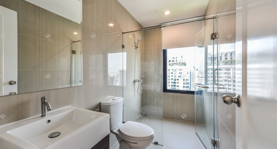 Condo en alquiler de 5 habitaciones en Watthana, Bangkok