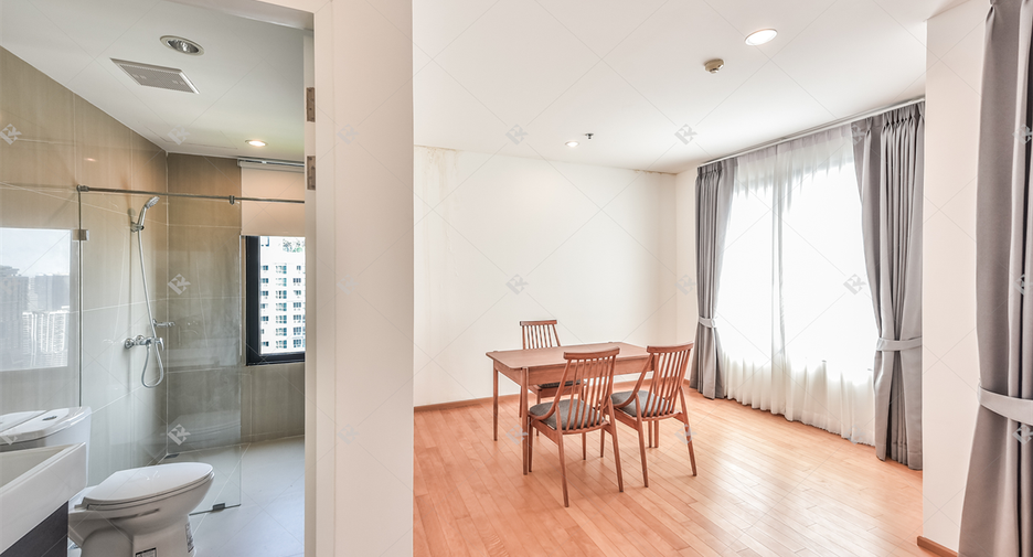 Condo en alquiler de 5 habitaciones en Watthana, Bangkok