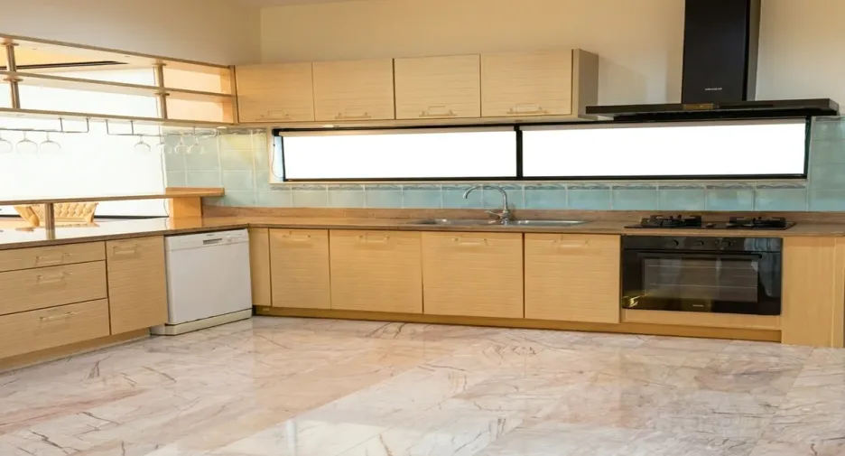 For sale 4 bedrooms house in East Pattaya, Pattaya