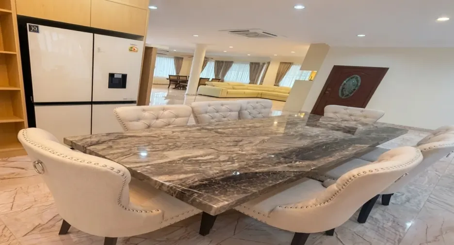 For sale 4 bedrooms house in East Pattaya, Pattaya