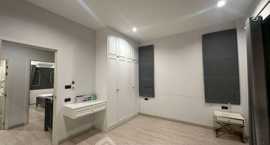 ขาย 4 ห้องนอน บ้านเดี่ยว ใน พัทยาตะวันออก, พัทยา