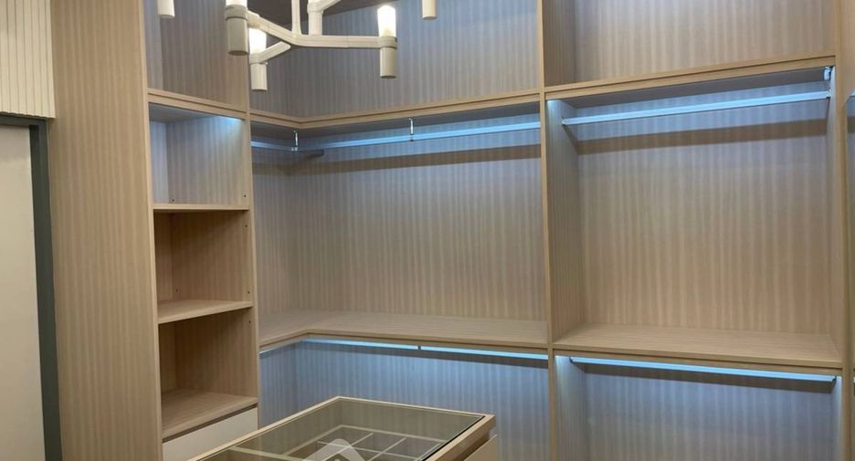 Haus zum Kauf mit 4 Zimmer in Prawet, Bangkok
