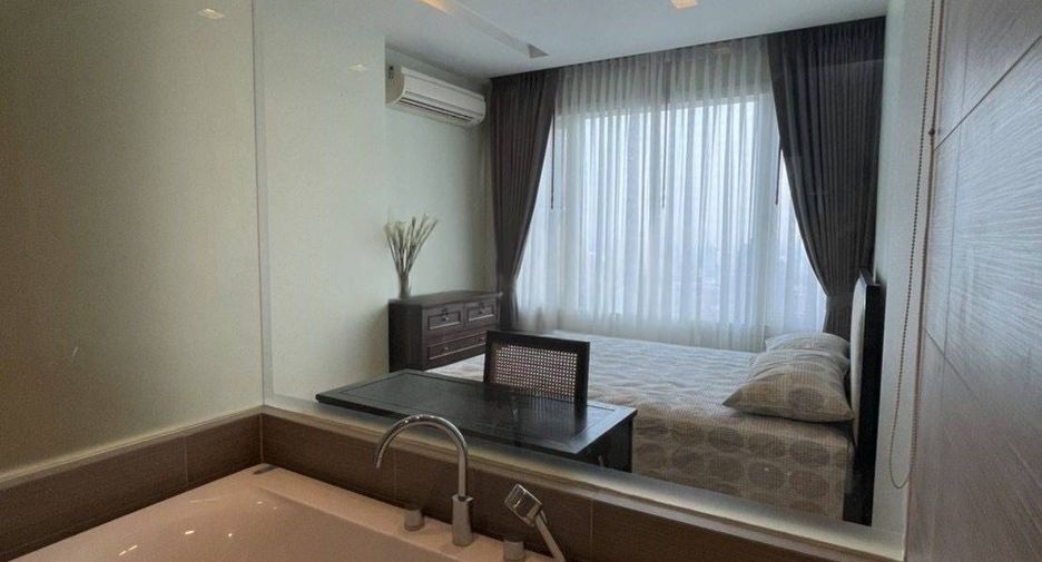 For rent and for sale 2 bedrooms condo in Khlong Toei, Bangkok