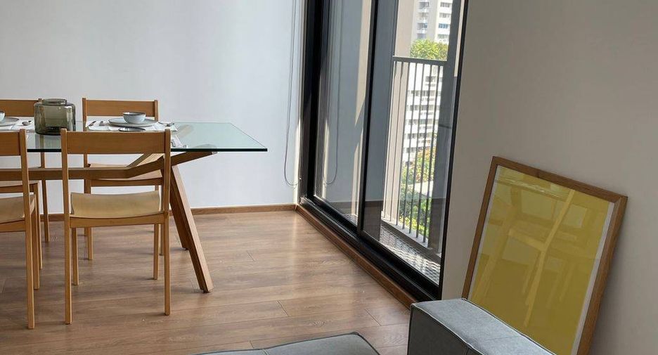 À louer 2 chambres condo à Watthana, Bangkok