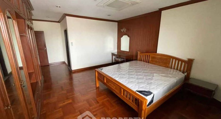Wohnung zur Miete mit 3 Zimmer in Watthana, Bangkok