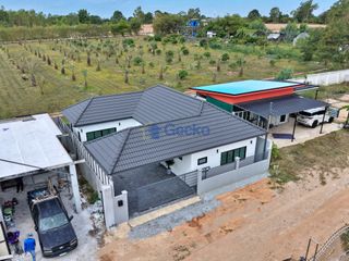 For sale 3 bedrooms house in Bang Lamung, Chonburi