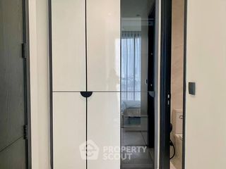 For rent 1 bed condo in Khlong San, Bangkok