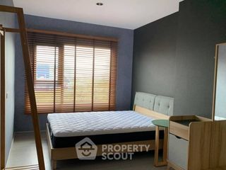 For rent 2 bedrooms condo in Phasi Charoen, Bangkok