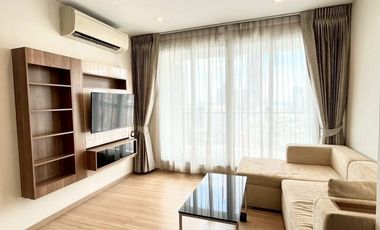 For rent 2 bedrooms condo in Sathon, Bangkok