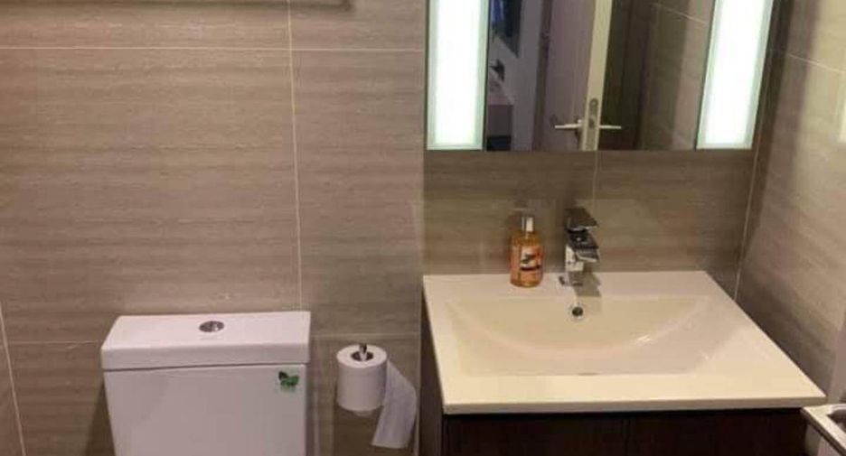 For rent 1 bed condo in Huai Khwang, Bangkok