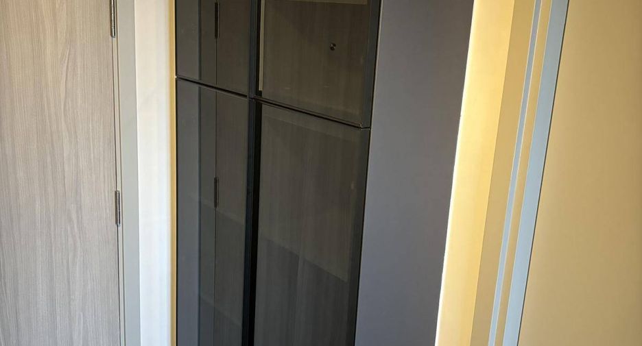 For rent 1 bed condo in Bang Rak, Bangkok