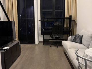 For rent 1 bed condo in Bang Rak, Bangkok