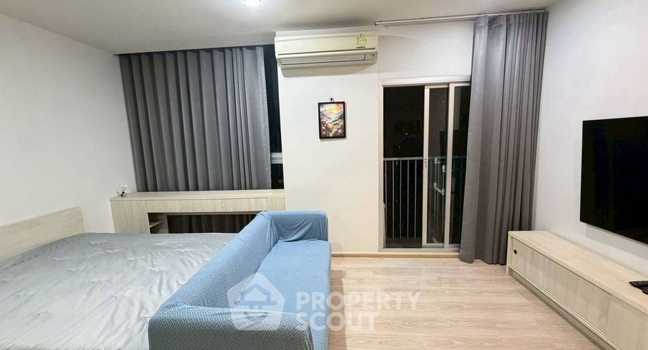 For rent 2 bedrooms condo in Huai Khwang, Bangkok