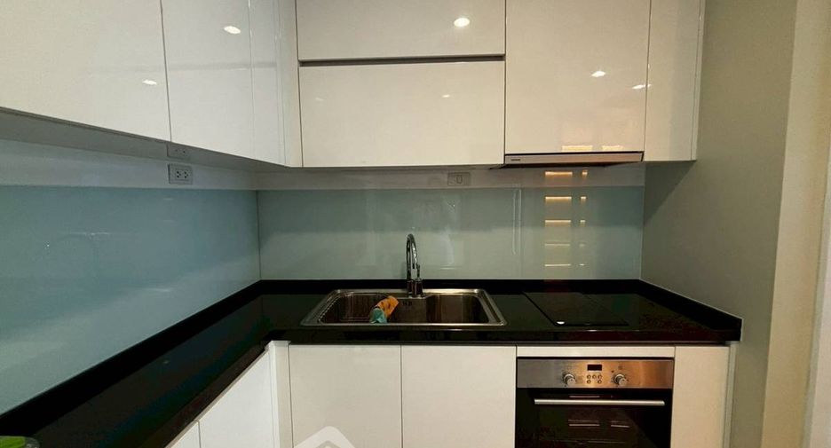 Wohnung zur Miete mit 2 Zimmer in Khlong Toei, Bangkok