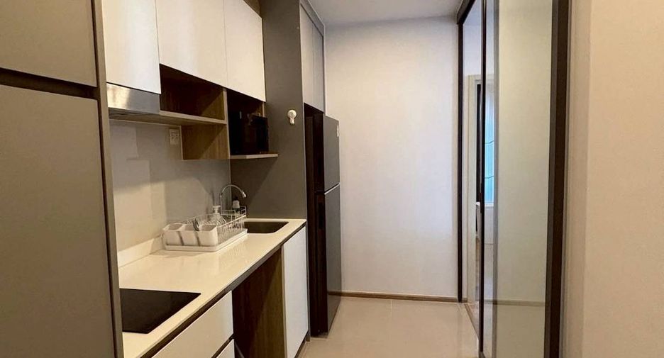 Condo en alquiler de 2 habitaciones en Khlong Toei, Bangkok