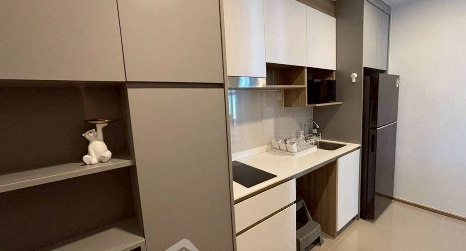 Condo en alquiler de 2 habitaciones en Khlong Toei, Bangkok