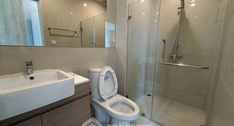 Wohnung zur Miete mit 2 Zimmer in Huai Khwang, Bangkok
