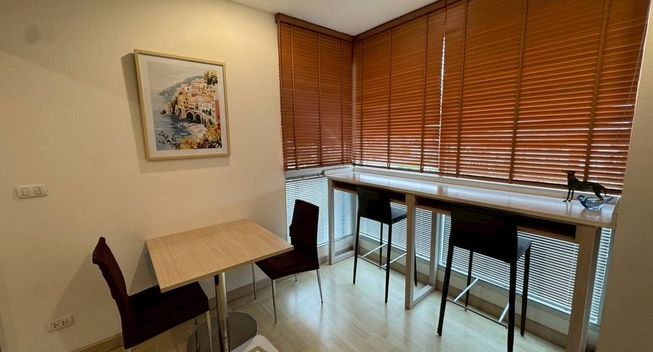 For rent 1 bed condo in Huai Khwang, Bangkok