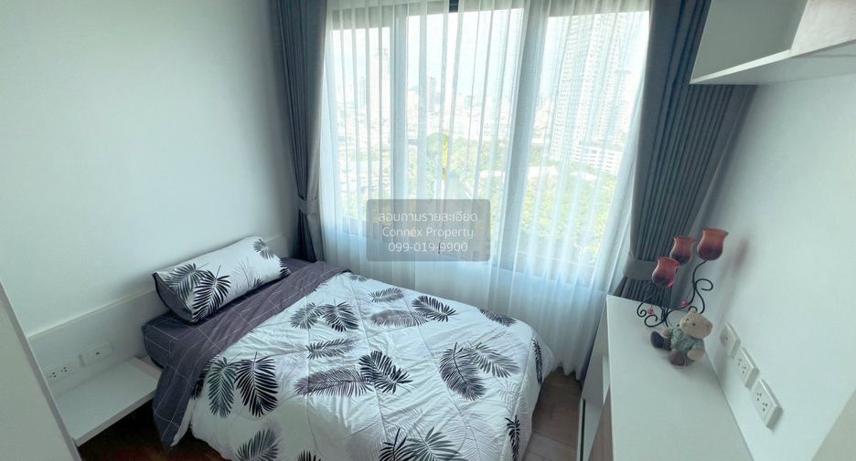 For rent 2 bedrooms condo in Watthana, Bangkok