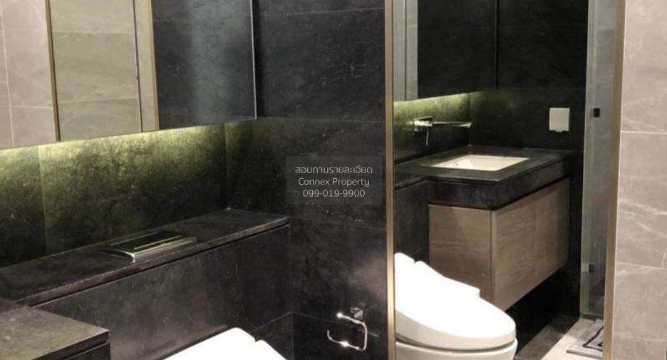 For rent 2 bedrooms condo in Pathum Wan, Bangkok