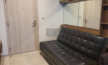 Condo en alquiler de 1 habitaciones en Watthana, Bangkok