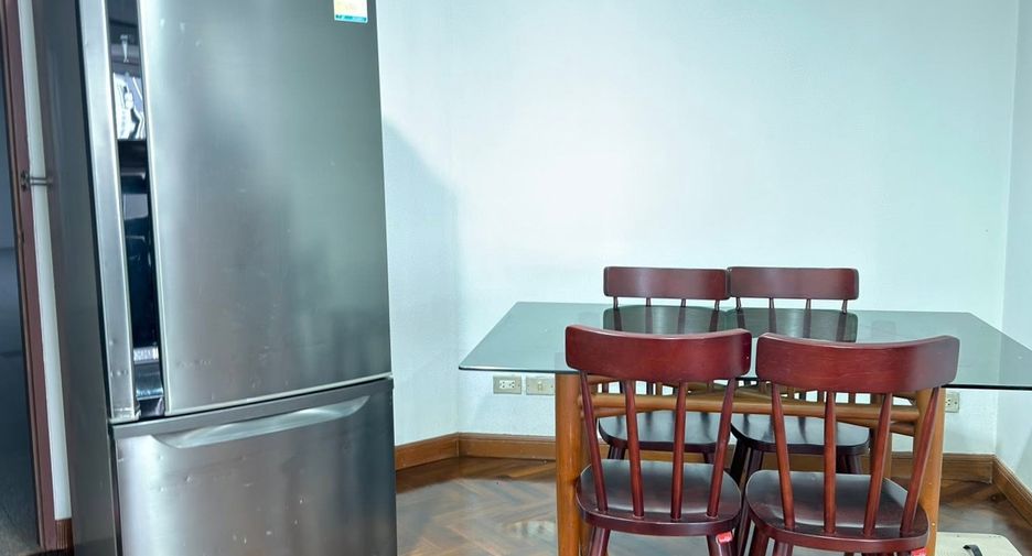 Wohnung zur Miete mit 2 Zimmer in Watthana, Bangkok