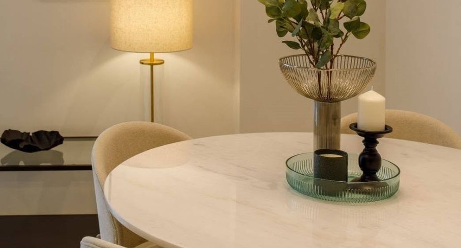 Condo en alquiler de 2 habitaciones en Pathum Wan, Bangkok