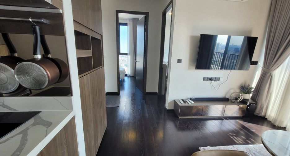 For rent 2 bedrooms condo in Watthana, Bangkok