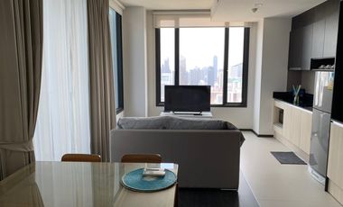 Condo en alquiler de 2 habitaciones en Khlong Toei, Bangkok