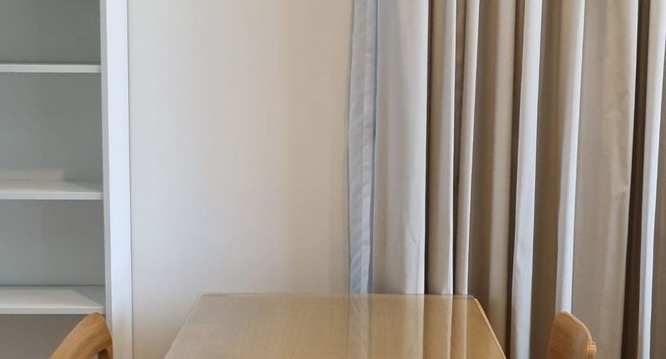 Condo en alquiler de 2 habitaciones en Khlong Toei, Bangkok