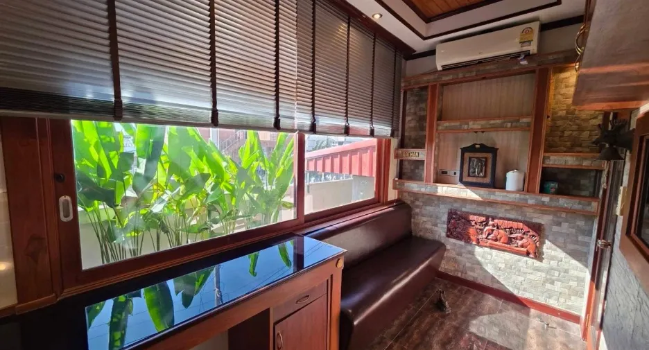 For sale 3 bedrooms villa in Huay Yai, Pattaya