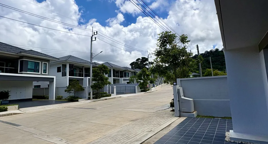 Продажа и аренда 4 спальни дом в Тхаланг, Пхукет