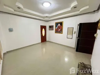 Продажа 3 спальни дом в Mueang Phitsanulok, Пхитсанулок
