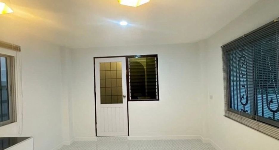 ขาย 3 ห้องนอน บ้านเดี่ยว ใน พัทยาตะวันออก, พัทยา