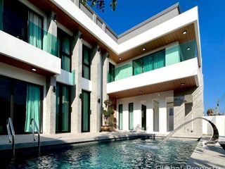 Haus zum Kauf mit 5 Zimmer in Bang Lamung, Chonburi