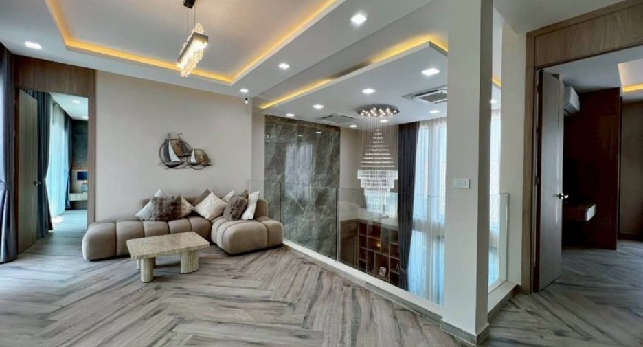 For sale 5 ベッドルーム house in East Pattaya, Pattaya