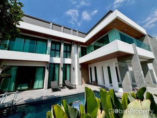 Haus zum Kauf mit 5 Zimmer in Bang Lamung, Chonburi