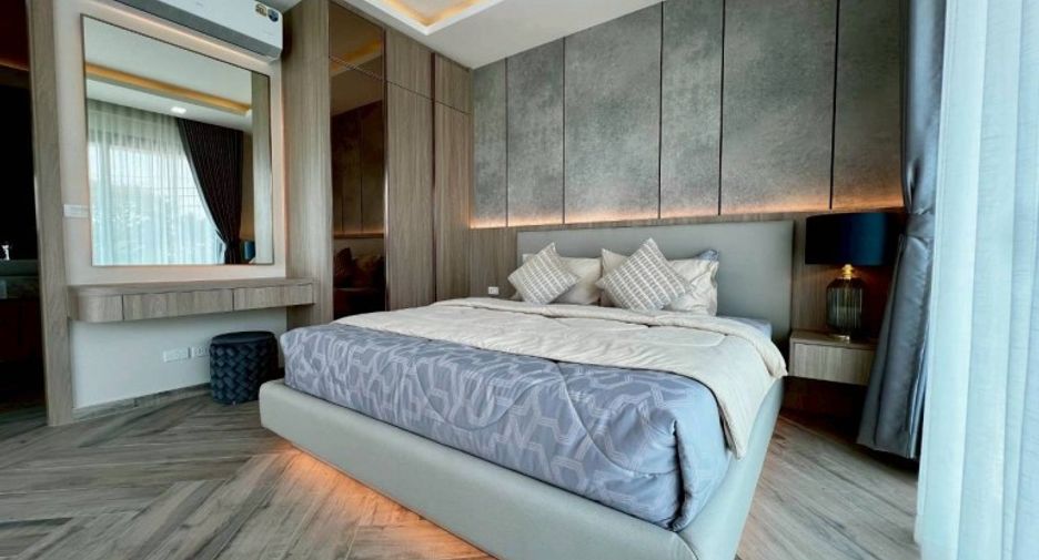 For sale 5 ベッドルーム house in East Pattaya, Pattaya