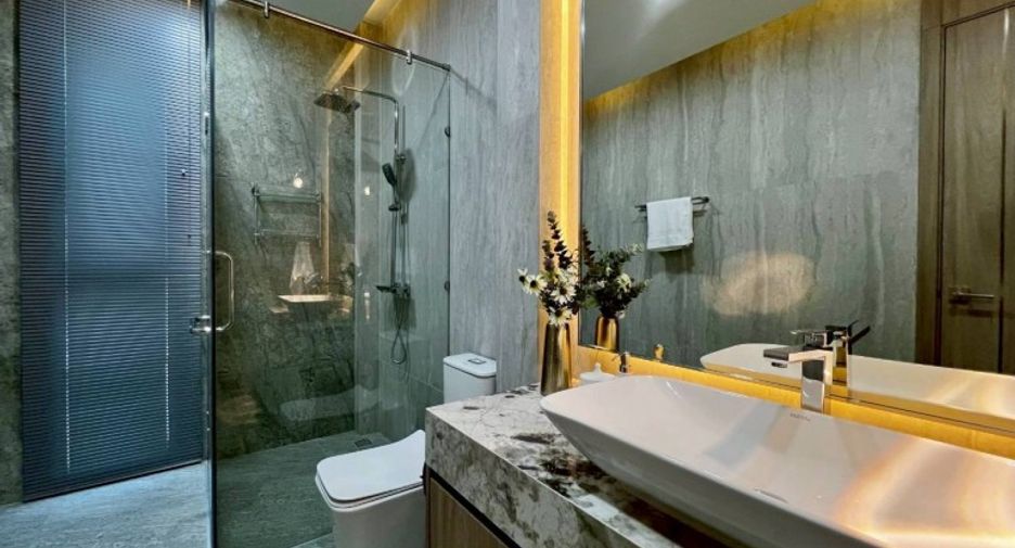 For sale 5 ベッドルーム house in East Pattaya, Pattaya