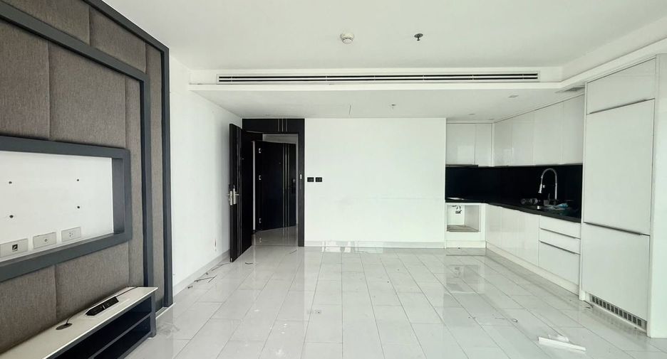 For sale 2 bedrooms condo in Pratumnak, Pattaya