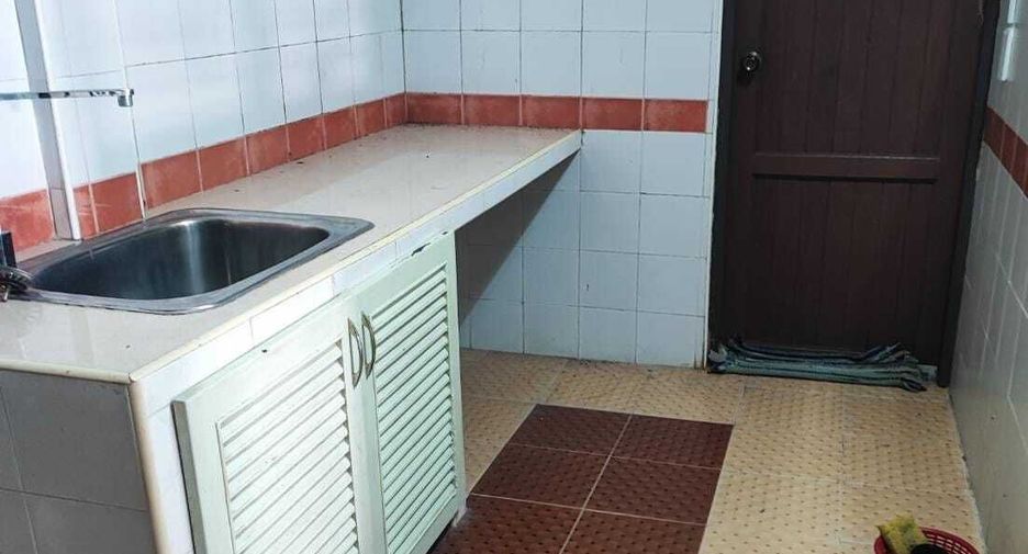 Haus zur Miete mit 3 Zimmer in Mueang Chon Buri, Chonburi
