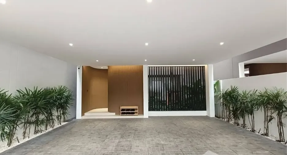 Haus zum Kauf mit 3 Zimmer in Bang Na, Bangkok