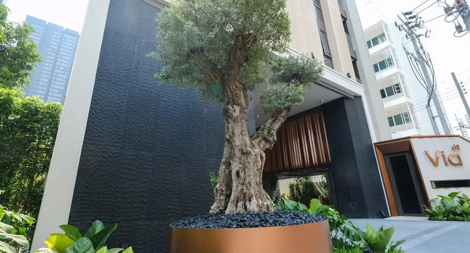For rent 1 bed condo in Khlong Toei, Bangkok