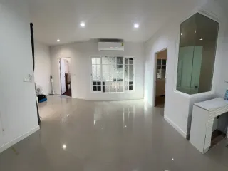 Haus zum Kauf und zur Miete mit 4 Zimmer in Mueang Samut Sakhon, Samut Sakhon