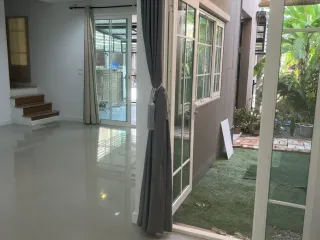 Haus zum Kauf und zur Miete mit 4 Zimmer in Mueang Samut Sakhon, Samut Sakhon