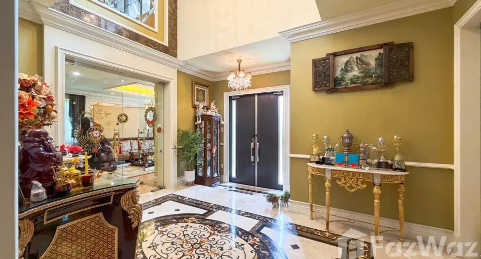 For sale 4 bedrooms house in Mueang Nonthaburi, Nonthaburi